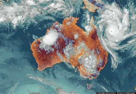 Yasi, Katrina-Sized Australia Cyclone, To Make Landfall Thursday ...