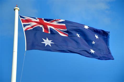Flag Of Australia - The Symbol of Brightness. History And Pi