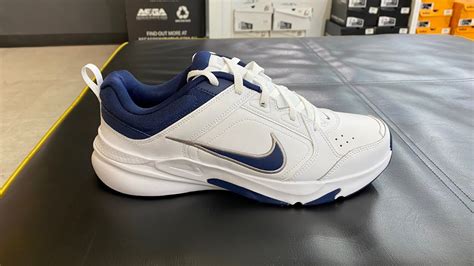 Nike Defy All Day Men’s Training Shoes (White/Metallic Silver) - Style Code: DJ1196-100 - YouTube