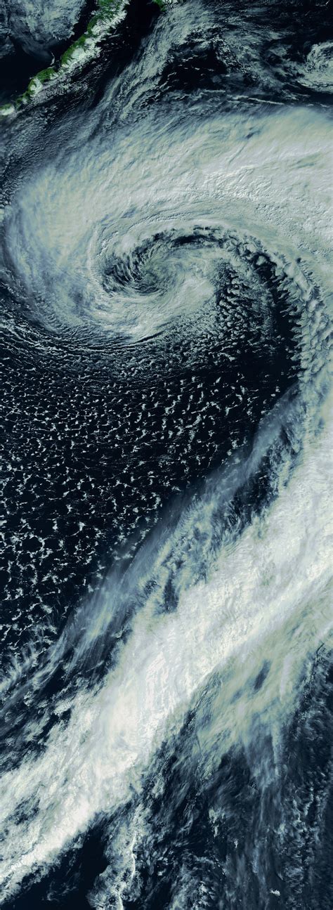 Cloud Structures - 'Extratropical Cyclone' Structure - Examples (25-36)