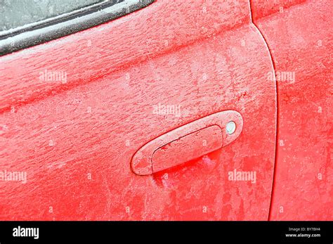 frozen car door handle Stock Photo - Alamy