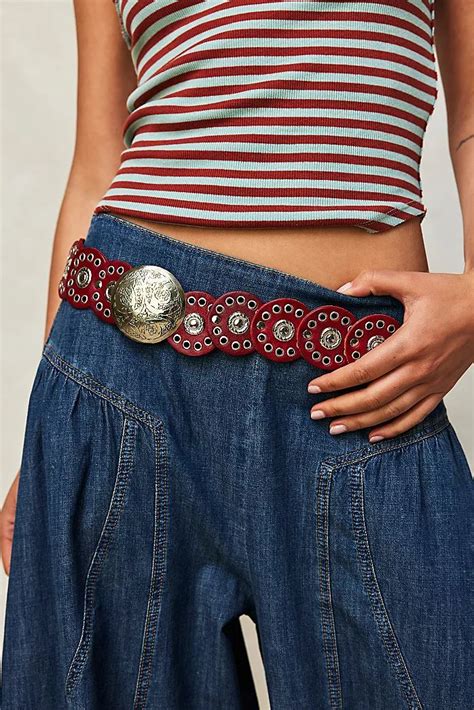 Red Belt, White Belt, Boho Outfits, Cute Outfits, Fashion Outfits, Coin ...