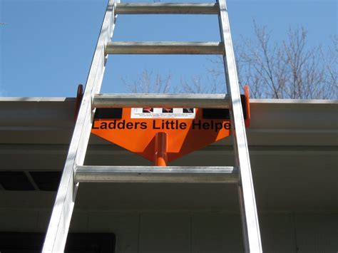 The 9 Best Ladder Attachment For Gutters - Home Tech