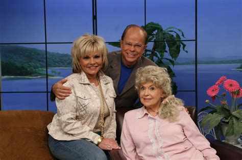 In Memory of Donna Douglas | The Jim Bakker Show