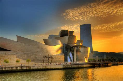 Guggenheim Museum in Sunset | From across the river Nervion … | Flickr