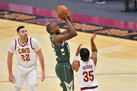 Cleveland Cavaliers vs Milwaukee Bucks: Injury Report, Predicted ...