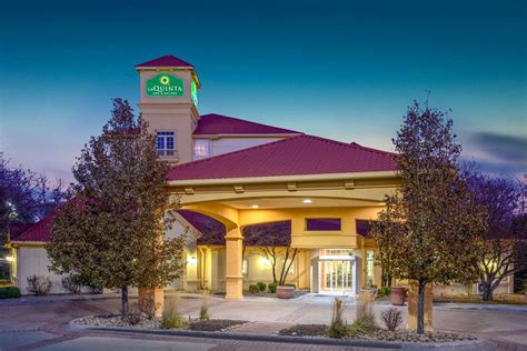 La Quinta Inn & Suites Lakewood, CO - See Discounts