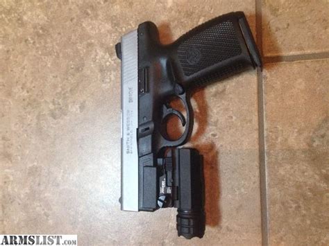 ARMSLIST - For Sale/Trade: Smith & Wesson SW40VE, accessories and ammo.