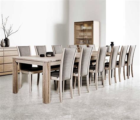 20 The Best Long Dining Tables