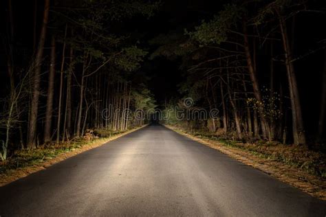 Night Road Stock Photos - Image: 35073903