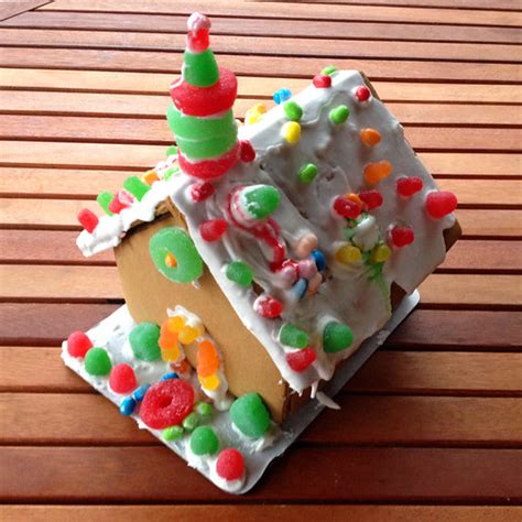44 serving gingerbread house | this trader joes gingerbread … | Flickr