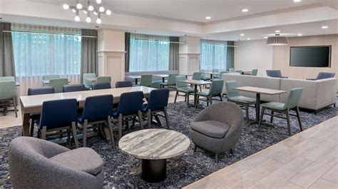 Hampton Inn Hartford/Airport Hotel near Windsor Locks, CT