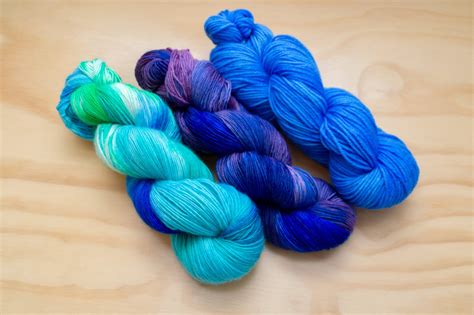 Getting Started with Acid Dyes - Knomad Yarn