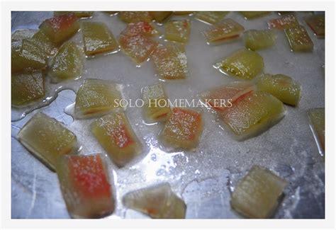 The Solo Homemakers: Watermelon Rind Candy