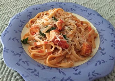 Linguine Chicken and Spinach Pomodoro - Skip The Salt - Low Sodium Recipes