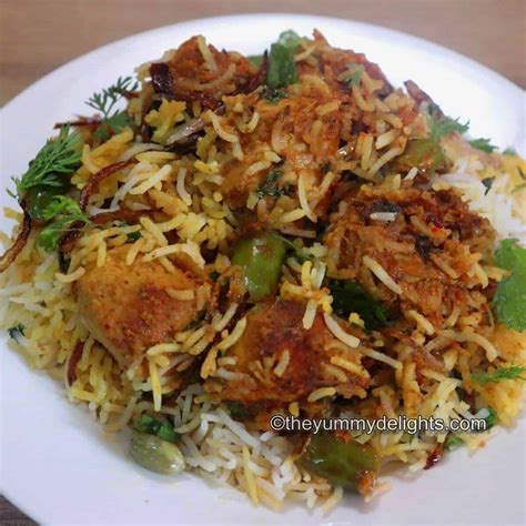 Chicken Tikka Biryani (step by step photos + video) - The Yummy Delights