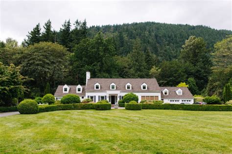 Fox Hollow Farm - Visit Issaquah