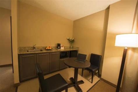 Quality Inn & Suites P.e. Trudeau Airport Dorval | Bookonline.com