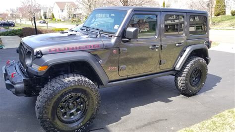 Rough country 2.5 lift pics / reviews | Jeep Wrangler Forums (JL / JLU) -- Rubicon, 4xe, 392 ...