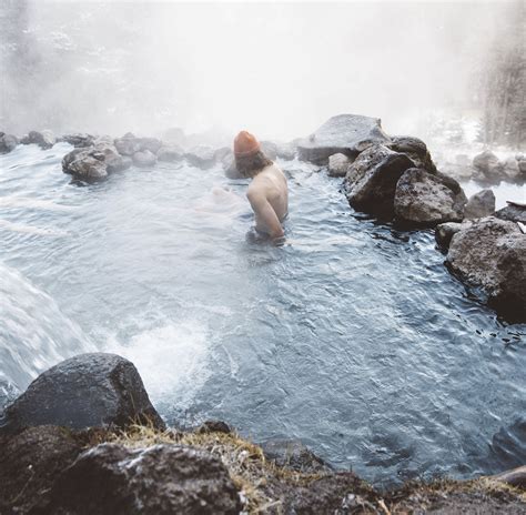 4 Benefits Of Soaking In Mineral Hot Springs