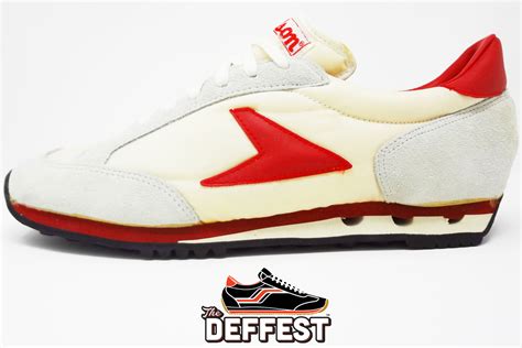 The Deffest®. A vintage and retro sneaker blog. — Wilson Bata Force 5 vintage sneakers