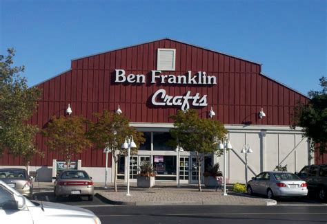 Blog Novato: Ben Franklin Crafts in Vintage Oaks Shopping Center, Novato