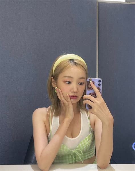 230825 SECRET NUMBER Instagram Weverse Update - Léa | kpopping