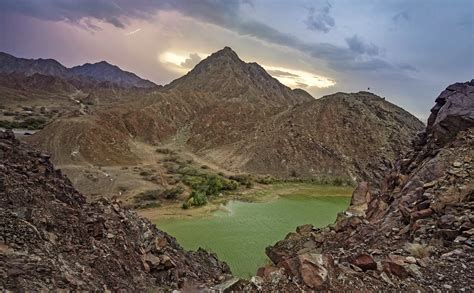 Wadi Shawka Hike From Dam To Pools In UAE: A Detailed Guide