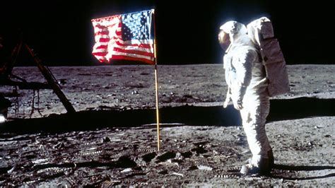 Why The 'Flag Waving' Moon Landing Conspiracy Makes No Sense