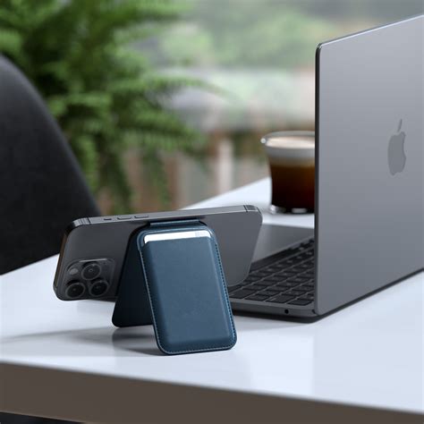 Satechi launches MagSafe-compatible leather wallet that doubles as an iPhone stand