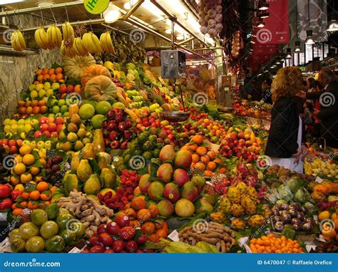 Fruit And Vegetable Stand Royalty Free Stock Photography - Image: 6470047