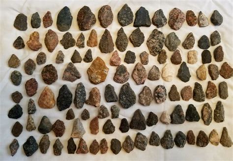 Paleo Indian artifacts Arrowheads South Dakota | Ancient artifacts prehistoric, Indian artifacts ...