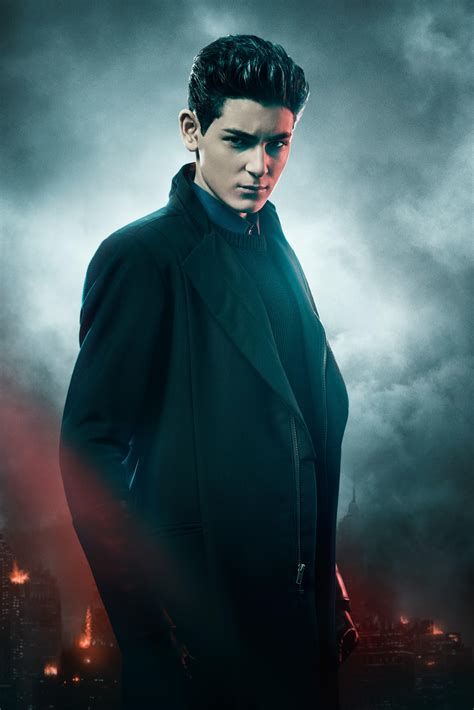 Bruce Wayne (Gotham) | Heroes Wiki | FANDOM powered by Wikia