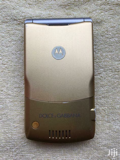 Motorola RAZR V3i Gold in Achimota - Mobile Phones, Eleven Hundred ...