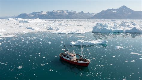 Greenland Ice Sheet May Be More Vulnerable to Climate Change, Study Finds - Bloomberg