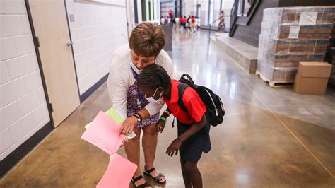 JCPS 2023-24 calendar: When school starts and other important dates