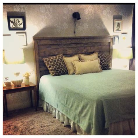 Rustic Headboard - King | Ana White