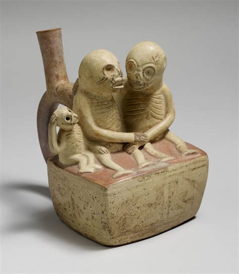 Bottle, Skeletal Couple with Child [Peru, Moche] , 3rd-7th century / ceramic (17,5x14,3x16,2cm ...