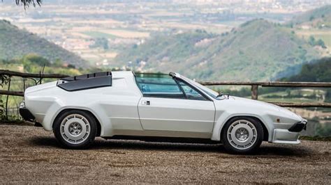 Here are eight reasons to remember the forgotten Lamborghini: the Jalpa ...