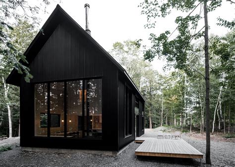Photo 2 of 16 in A Lofty Nature Retreat in Quebec Inspired by Nordic Architecture - Dwell