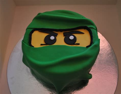 The Green Ninja- Lego Ninjago Cake - CakeCentral.com