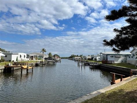 Americana Cove, St. Petersburg, FL Real Estate & Homes for Sale | realtor.com®