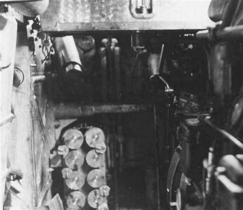 Char B1 bis tank interior | World War Photos