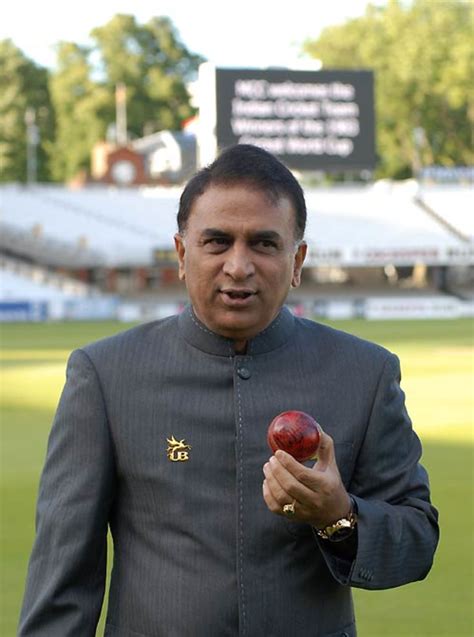 Sunil Gavaskar displays the ball used in the 1983 World Cup final ...