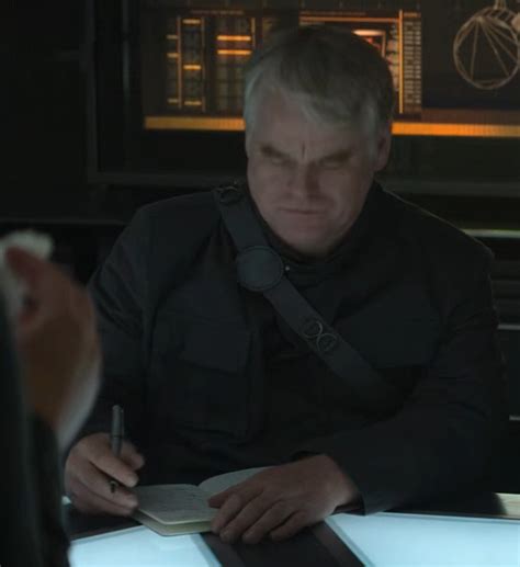 Just noticed Plutarch Heavensbee uses a Lamy Studio Brushed in "The Hunger Games: Mockingjay ...