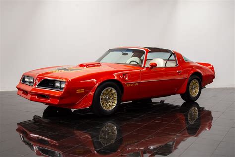 1977 Pontiac Trans Am For Sale | St. Louis Car Museum