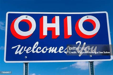 224 Ohio Road Signs Stock Photos, High-Res Pictures, and Images - Getty Images