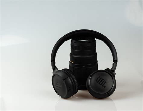 How to Put JBL Headphones in Pairing Mode? - The Smart Tech Guide