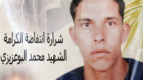 Family mourn 'martyr' as Tunisia's revolution gains pace - BBC News