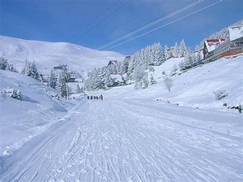 Popova Shapka (ski resort)